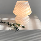 Lampe en verre soufflé à la main Verra™