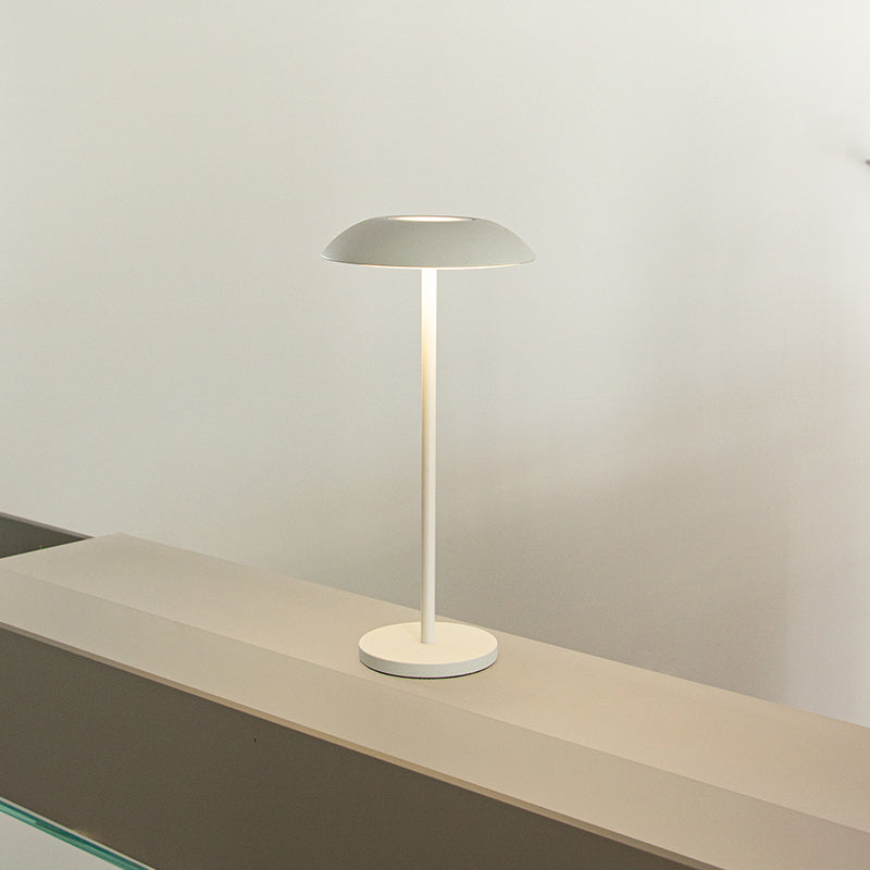 Lampe Élégance en Fer